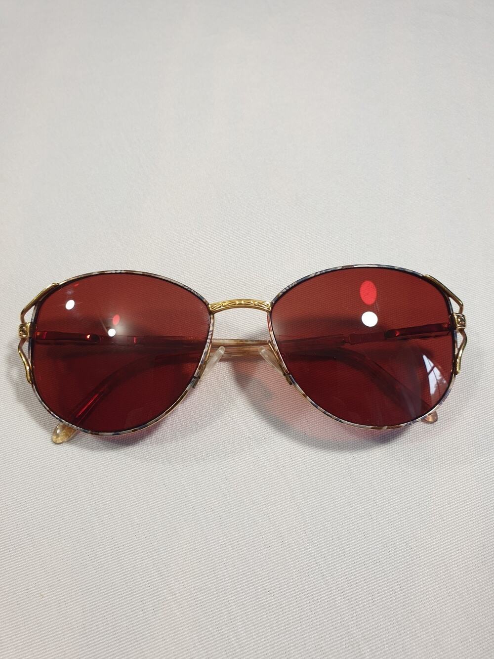 Vintage Elizabeth Arden 53 16 Sunglasses